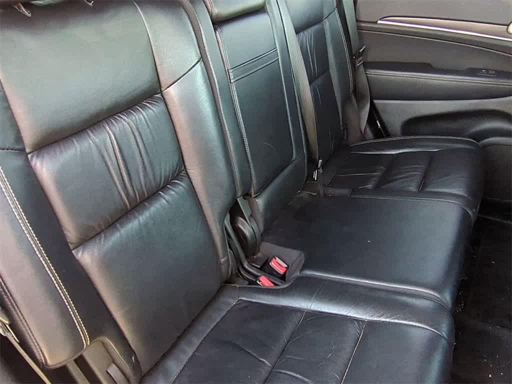 used 2015 Jeep Grand Cherokee car, priced at $11,777