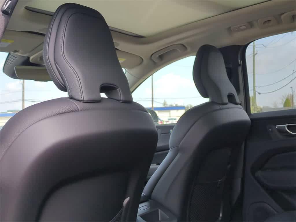 new 2025 Volvo XC60 Plug-In Hybrid car, priced at $66,235