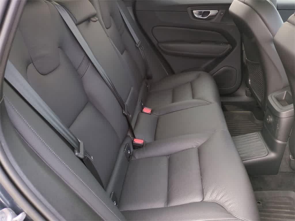 new 2025 Volvo XC60 Plug-In Hybrid car, priced at $66,235