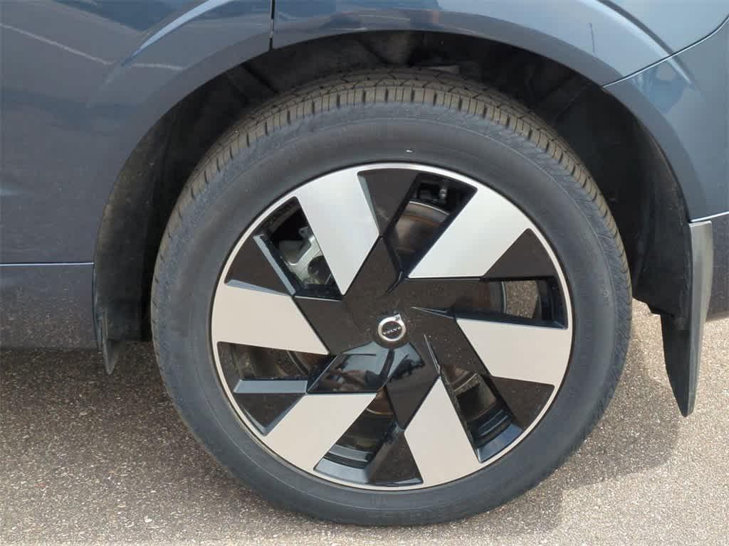 new 2025 Volvo XC60 Plug-In Hybrid car, priced at $66,235