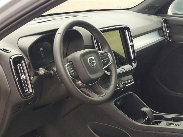 used 2025 Volvo XC40 car, priced at $38,589