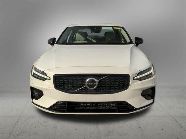 new 2024 Volvo S60 car, priced at $41,597