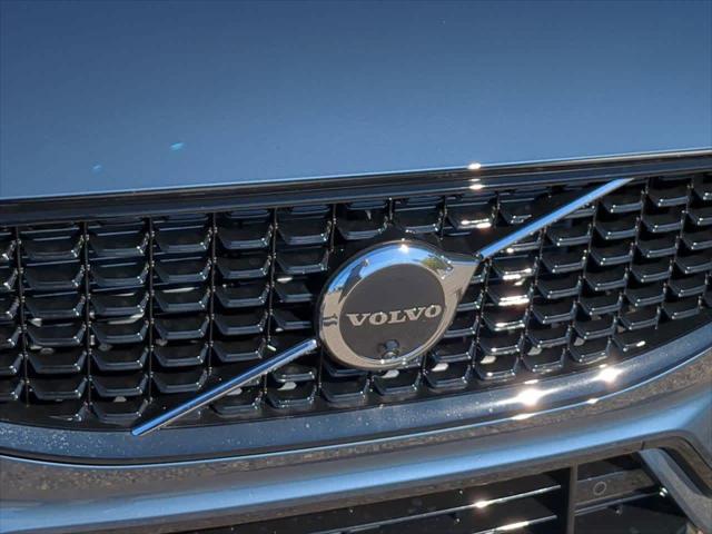 new 2025 Volvo XC60 Plug-In Hybrid car, priced at $66,235