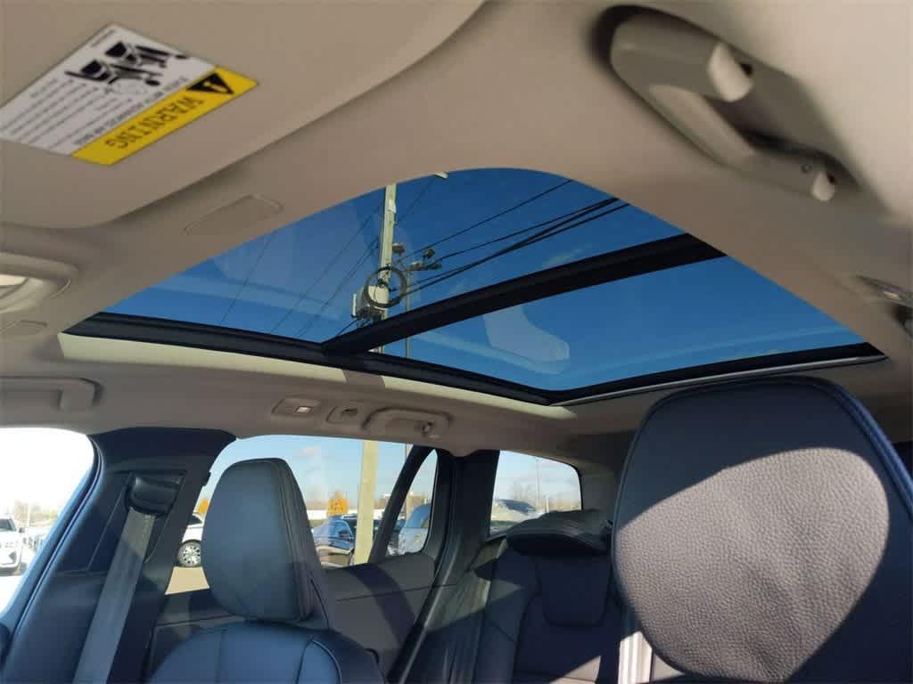 used 2025 Volvo V60 Cross Country car, priced at $52,995