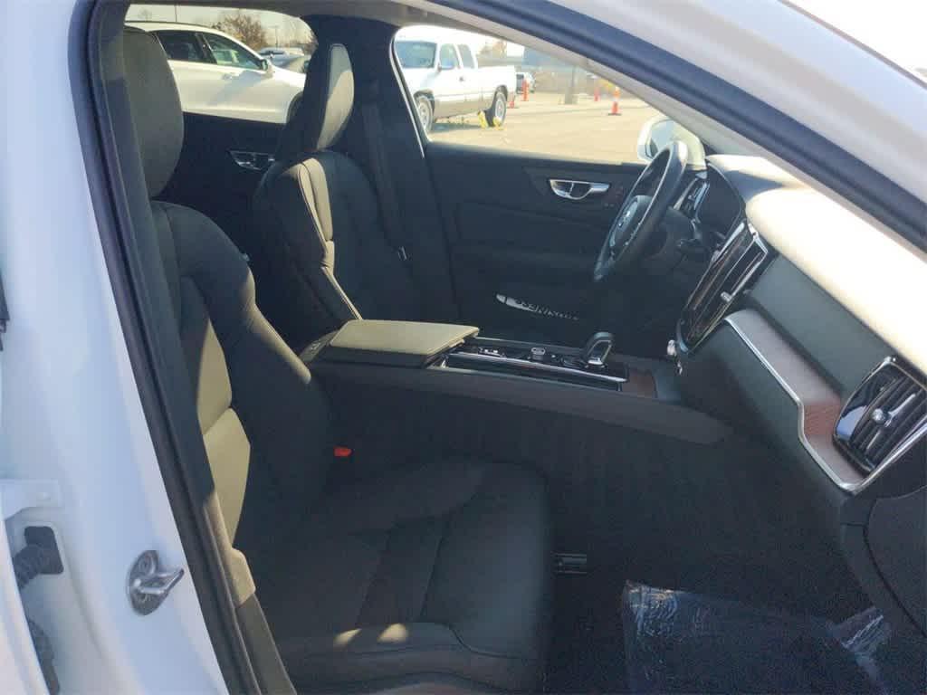 used 2025 Volvo V60 Cross Country car, priced at $52,995