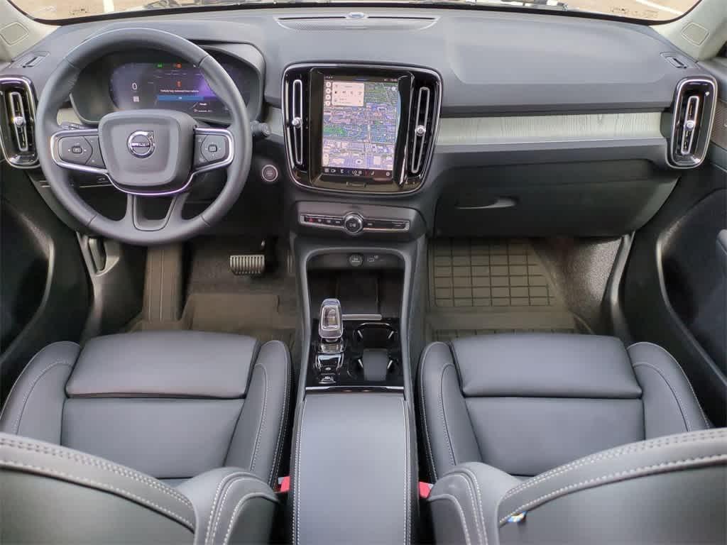 new 2025 Volvo XC40 car, priced at $48,956