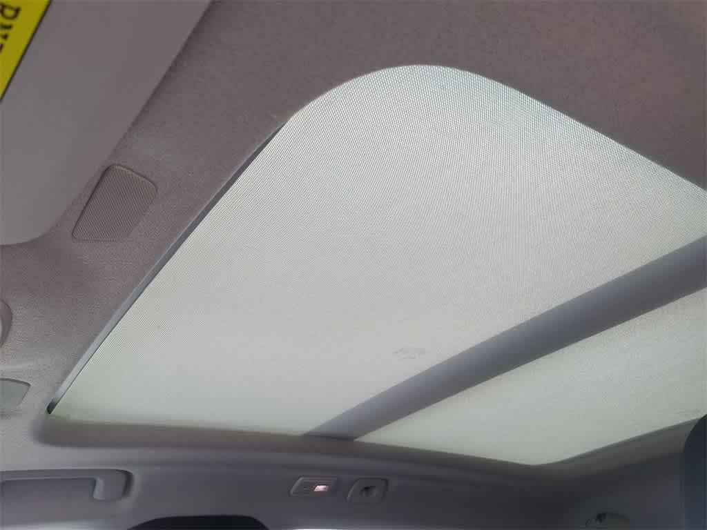 new 2025 Volvo XC40 car, priced at $48,956