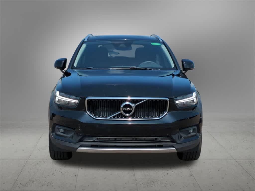 used 2021 Volvo XC40 car, priced at $21,664
