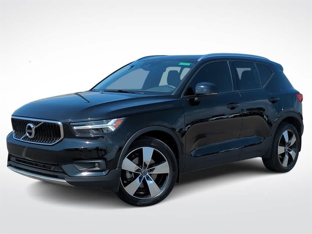 used 2021 Volvo XC40 car, priced at $21,664