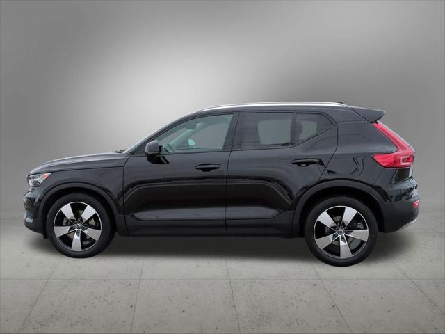 used 2020 Volvo XC40 car, priced at $21,600