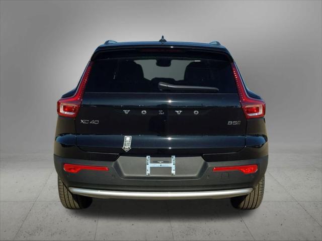 new 2025 Volvo XC40 car, priced at $48,400
