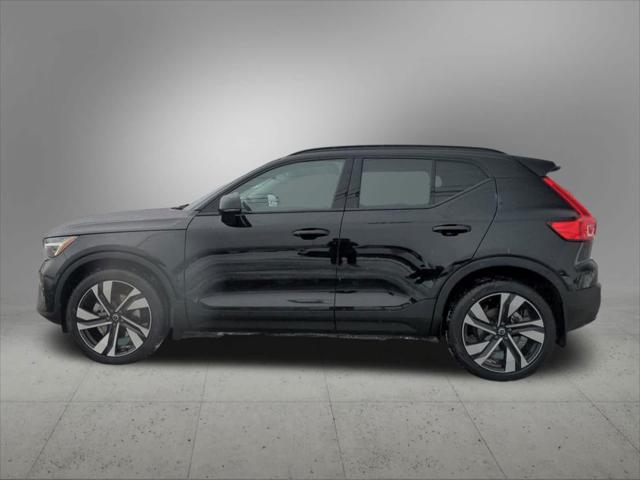 new 2024 Volvo XC40 car, priced at $47,422