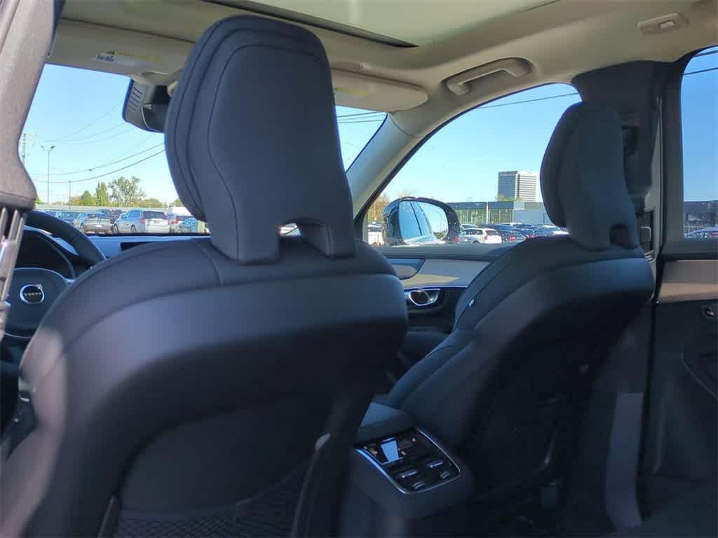 new 2026 Volvo XC90 car, priced at $71,825