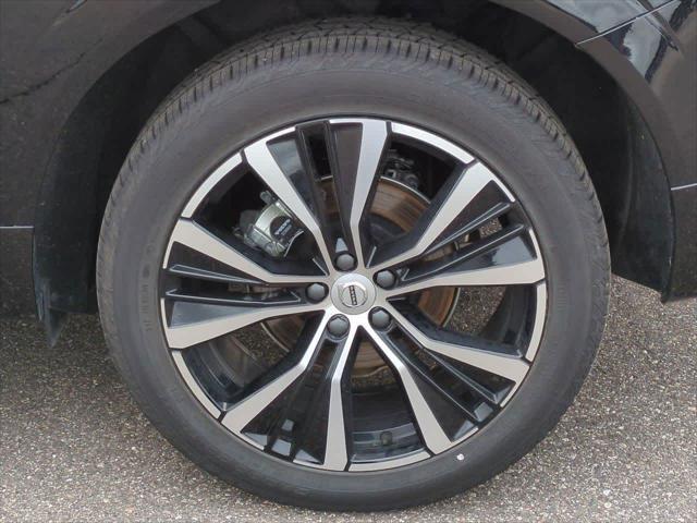 new 2025 Volvo XC60 car, priced at $54,600