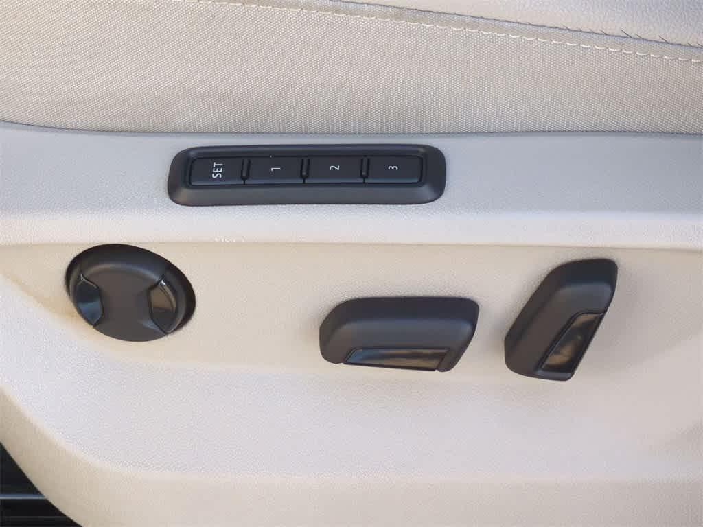 used 2019 Volkswagen Atlas car, priced at $21,777