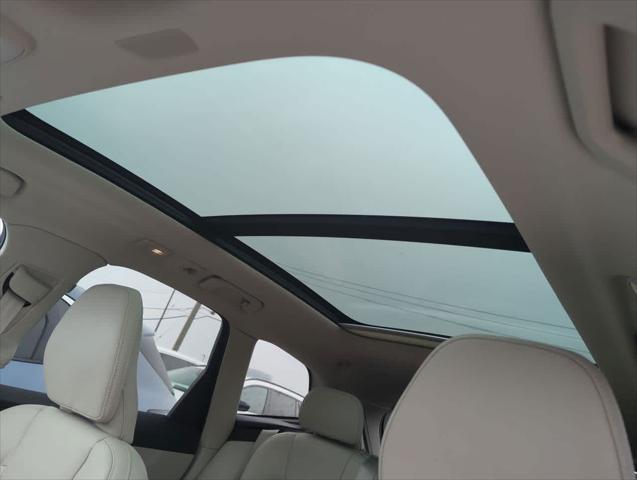 used 2022 Volvo XC60 car, priced at $38,947