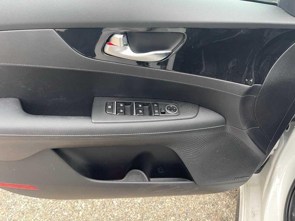 used 2024 Kia Forte car, priced at $21,954