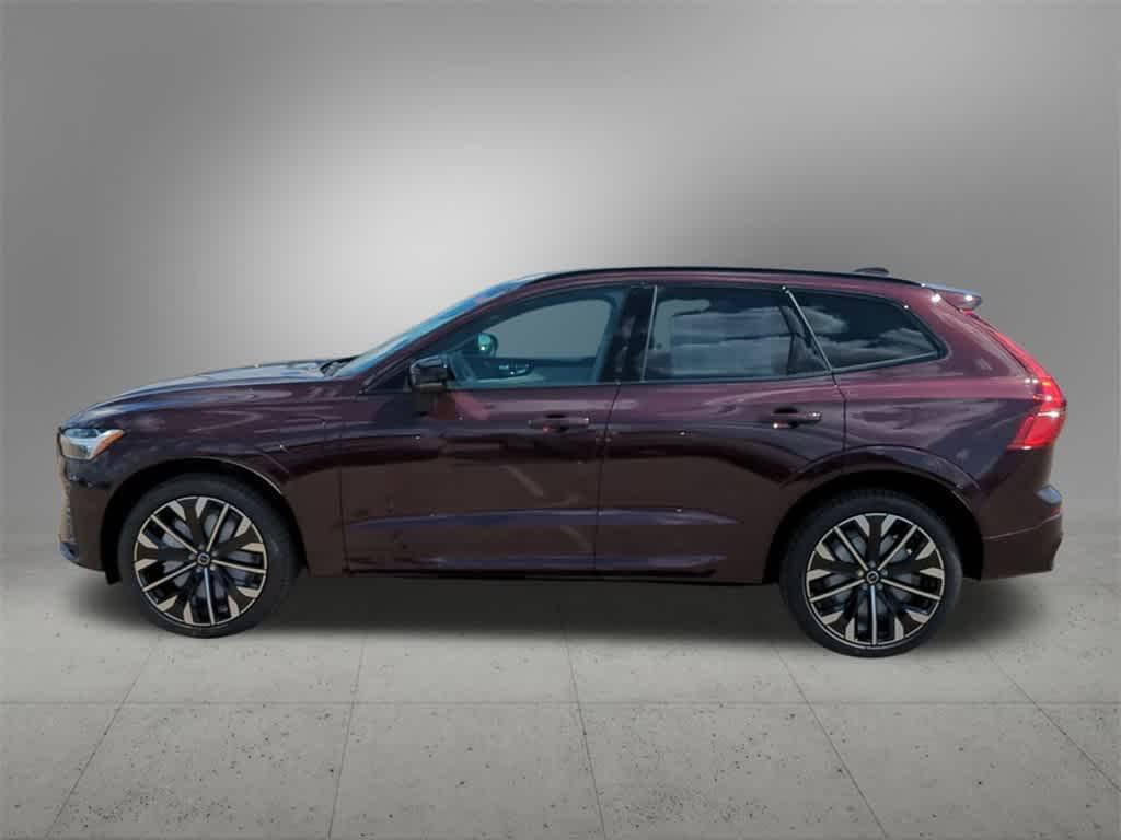 new 2026 Volvo XC60 Plug-In Hybrid car, priced at $76,050