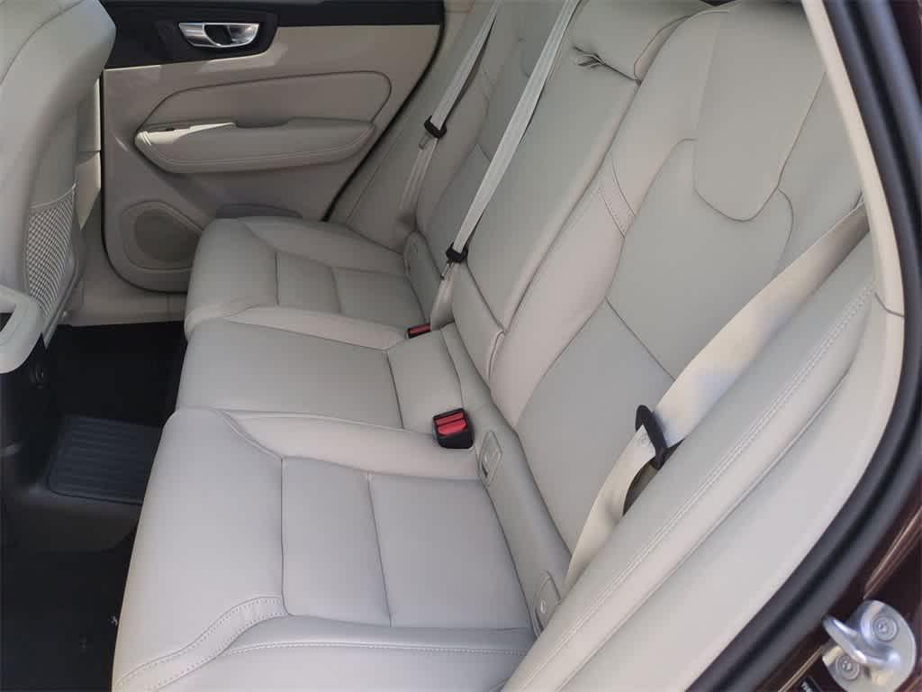 new 2026 Volvo XC60 Plug-In Hybrid car, priced at $76,050