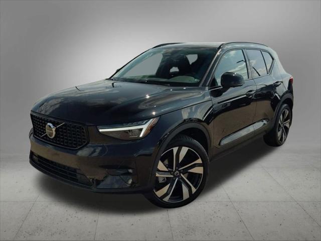 new 2024 Volvo XC40 car, priced at $47,230