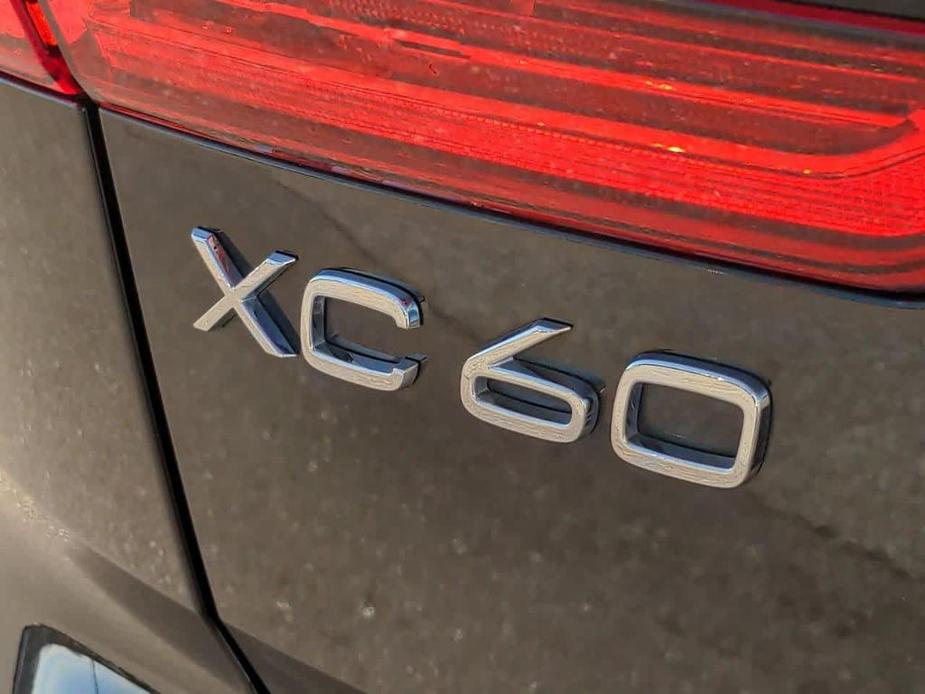 used 2021 Volvo XC60 car, priced at $31,645