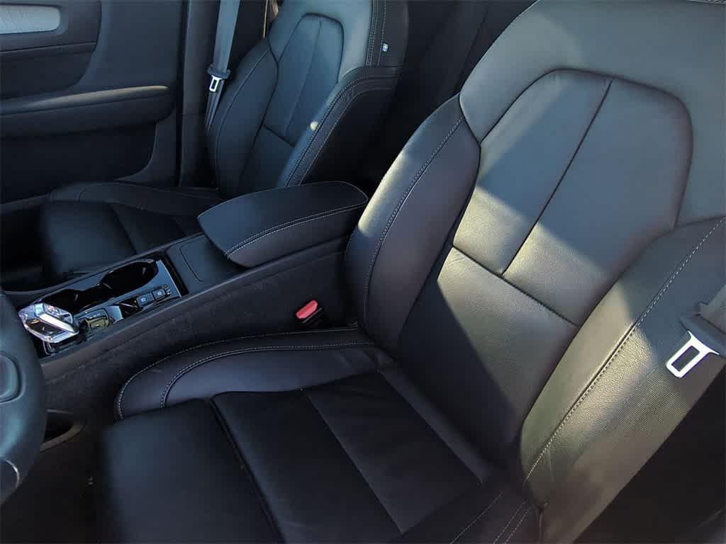 used 2023 Volvo XC40 car, priced at $34,477