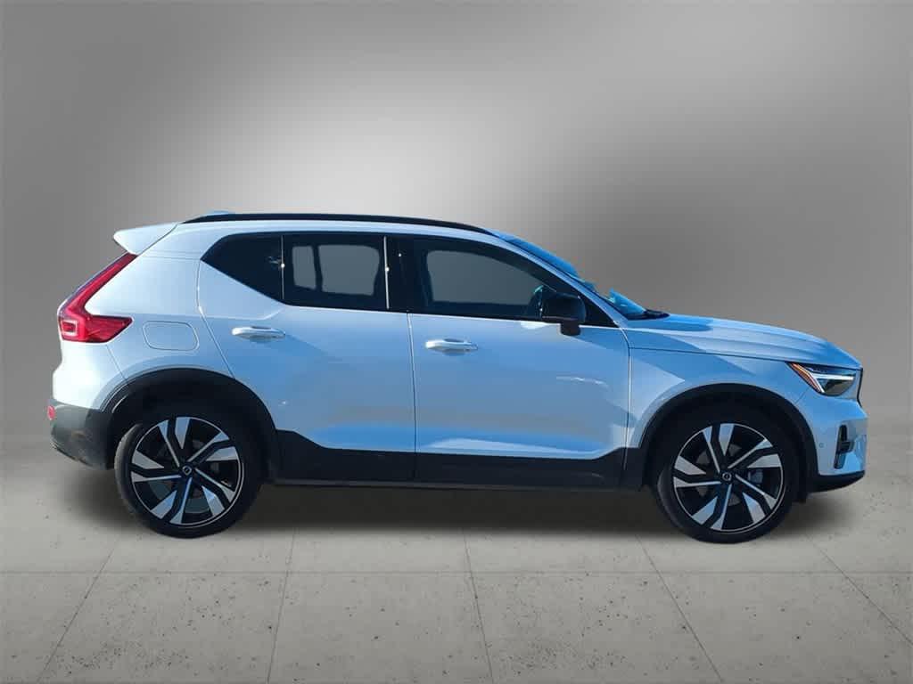 used 2023 Volvo XC40 car, priced at $34,477