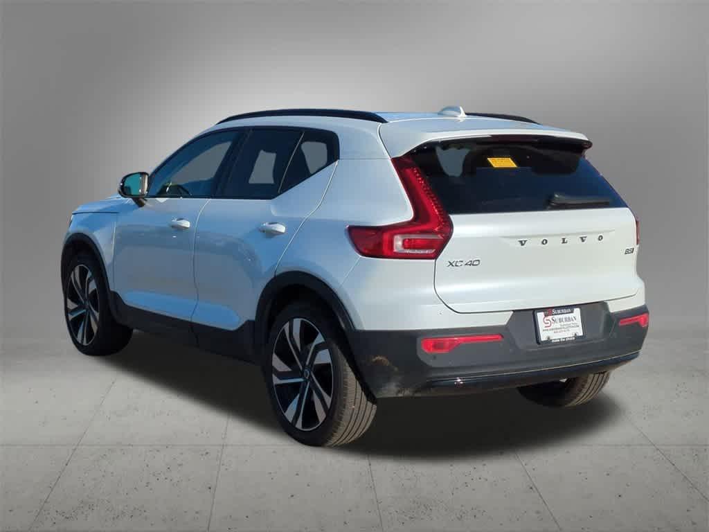 used 2023 Volvo XC40 car, priced at $34,477