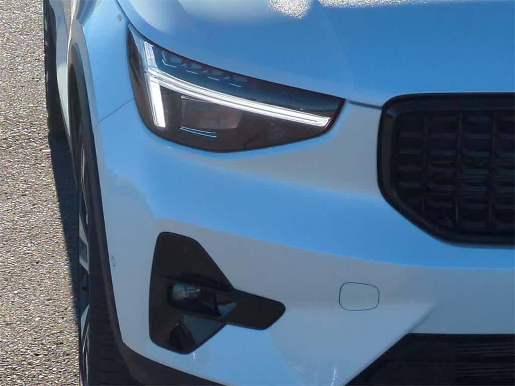 used 2023 Volvo XC40 car, priced at $34,477