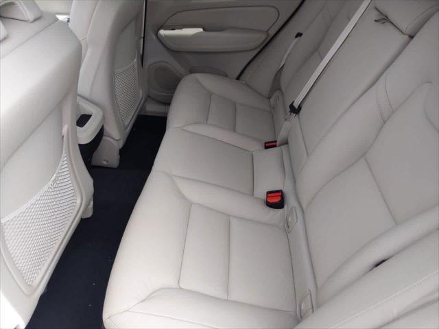 new 2025 Volvo XC60 car, priced at $55,360