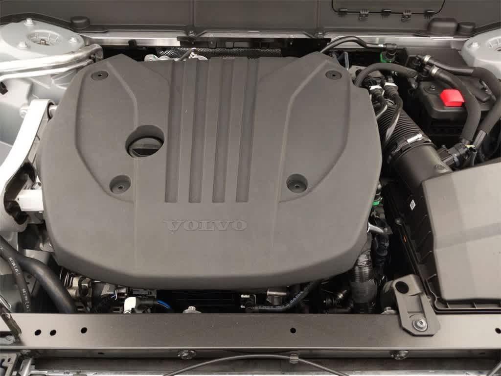 new 2025 Volvo XC60 car, priced at $55,360