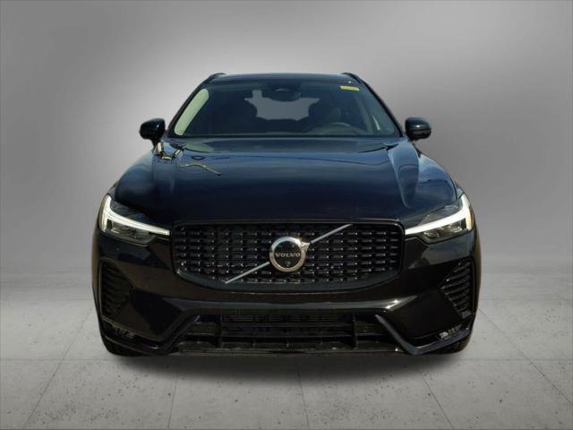 new 2025 Volvo XC60 car, priced at $55,335