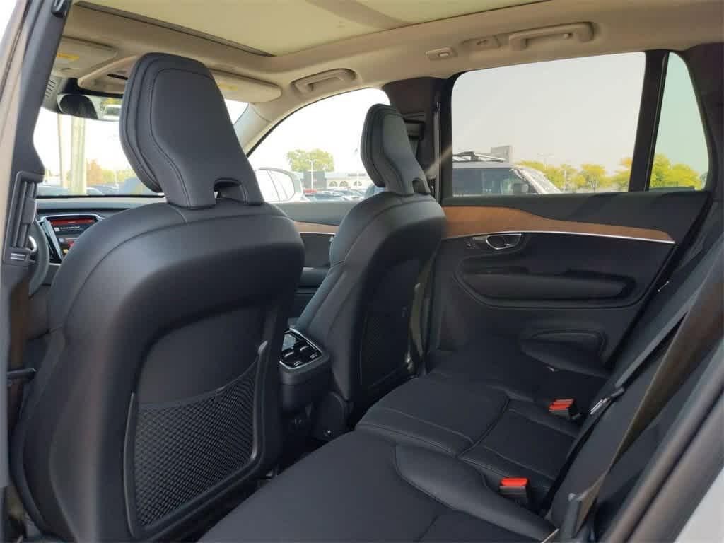 new 2025 Volvo XC90 car, priced at $63,900