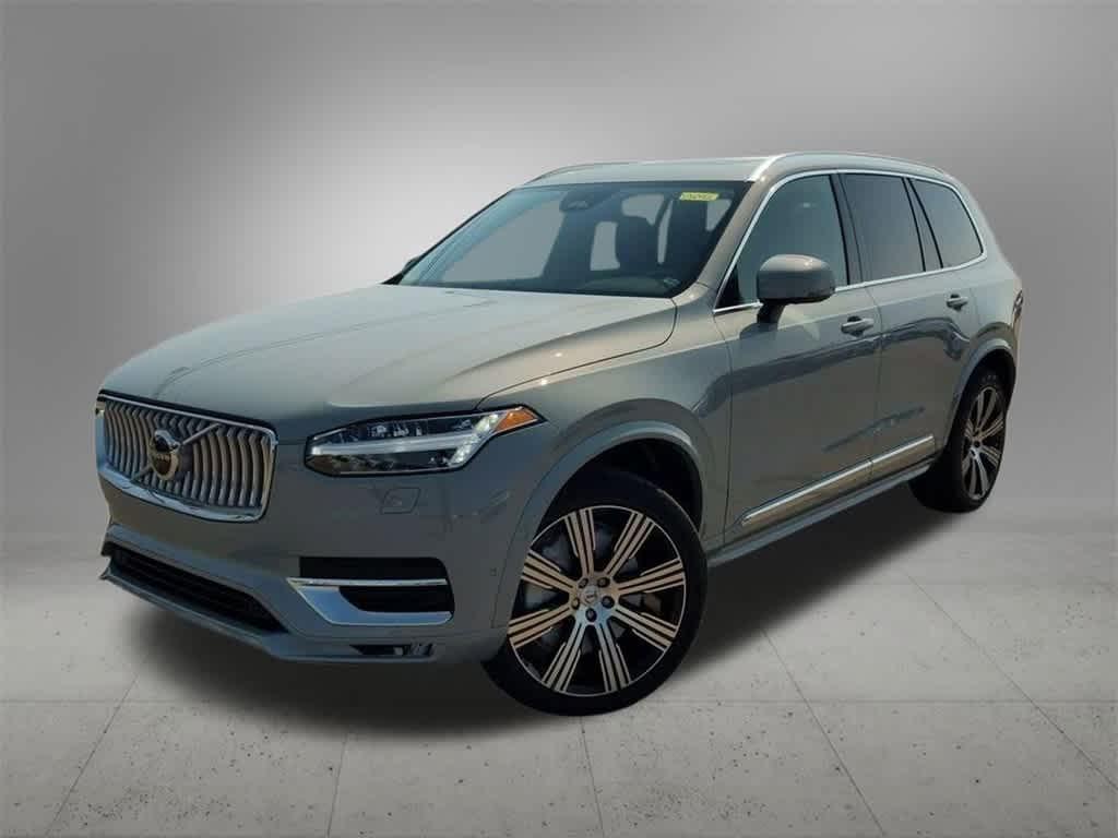 new 2025 Volvo XC90 car, priced at $63,900