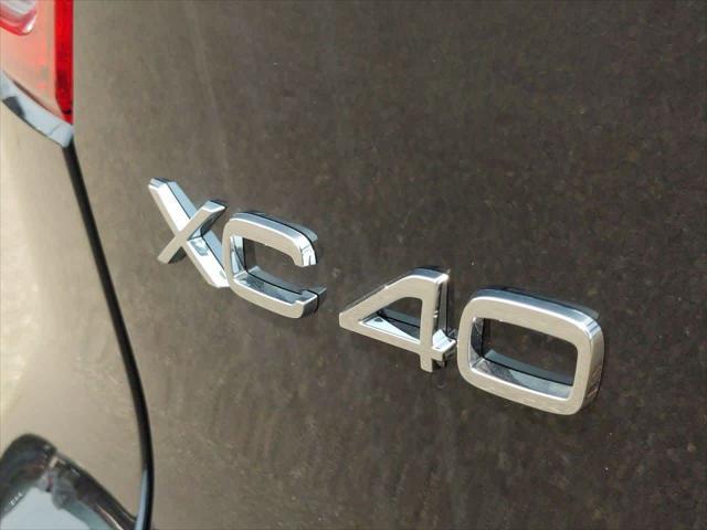 new 2025 Volvo XC40 car, priced at $51,040