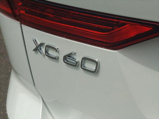 new 2025 Volvo XC60 car, priced at $54,999