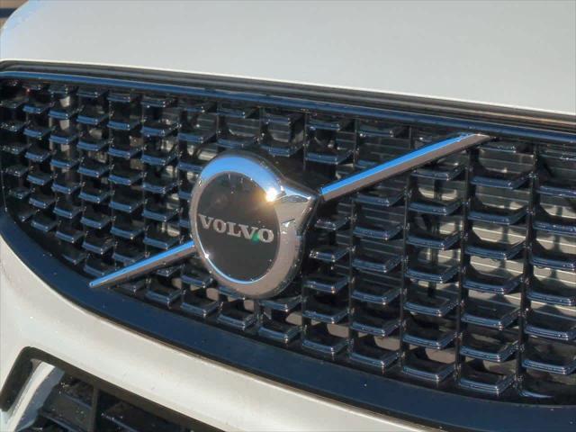 new 2025 Volvo XC60 car, priced at $50,000