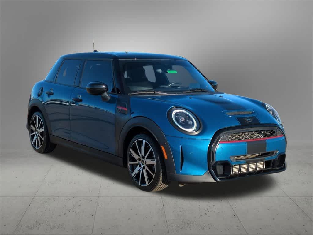 used 2022 MINI Hardtop car, priced at $21,977