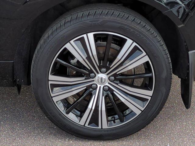 used 2022 Volvo XC60 car, priced at $34,250