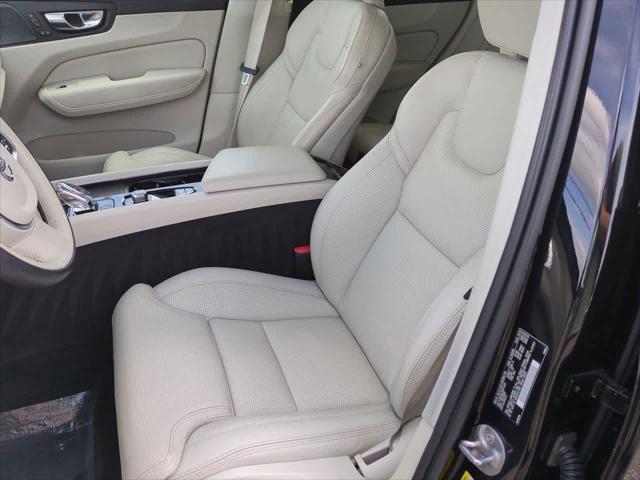 used 2022 Volvo XC60 car, priced at $34,250