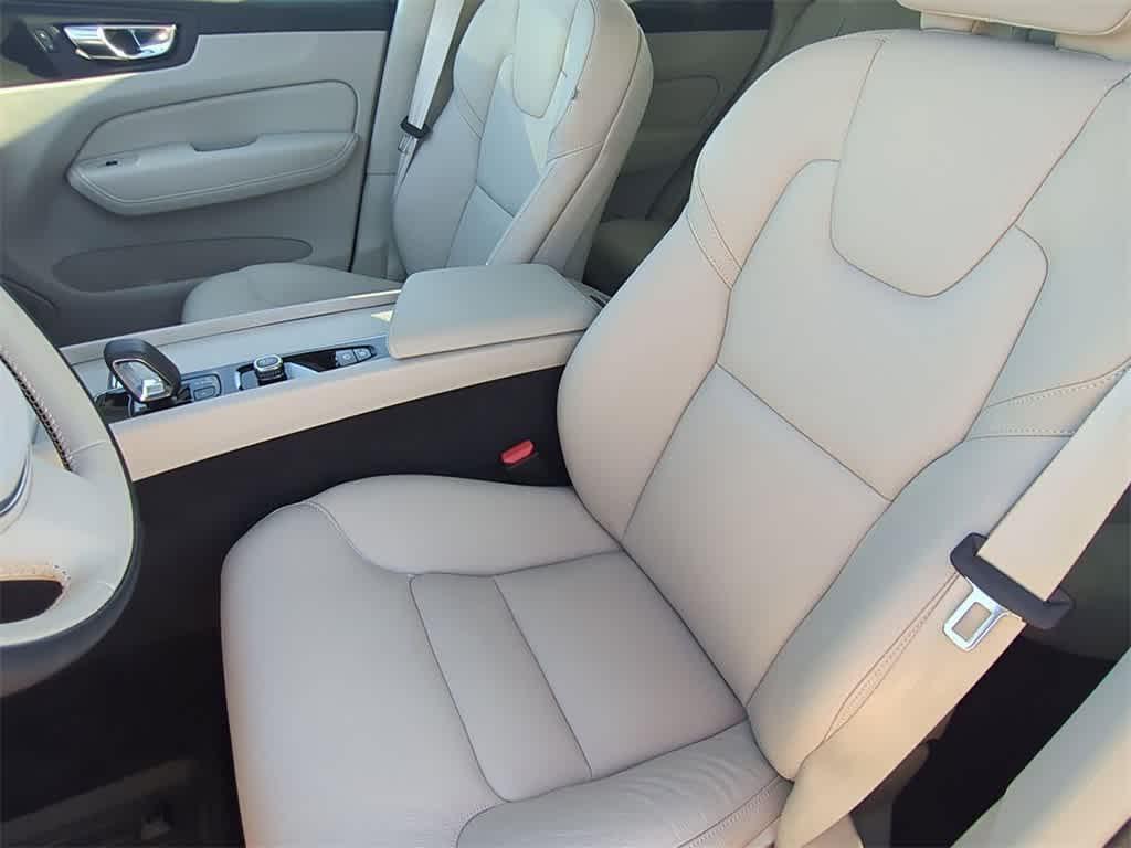 new 2025 Volvo XC60 Plug-In Hybrid car, priced at $60,070