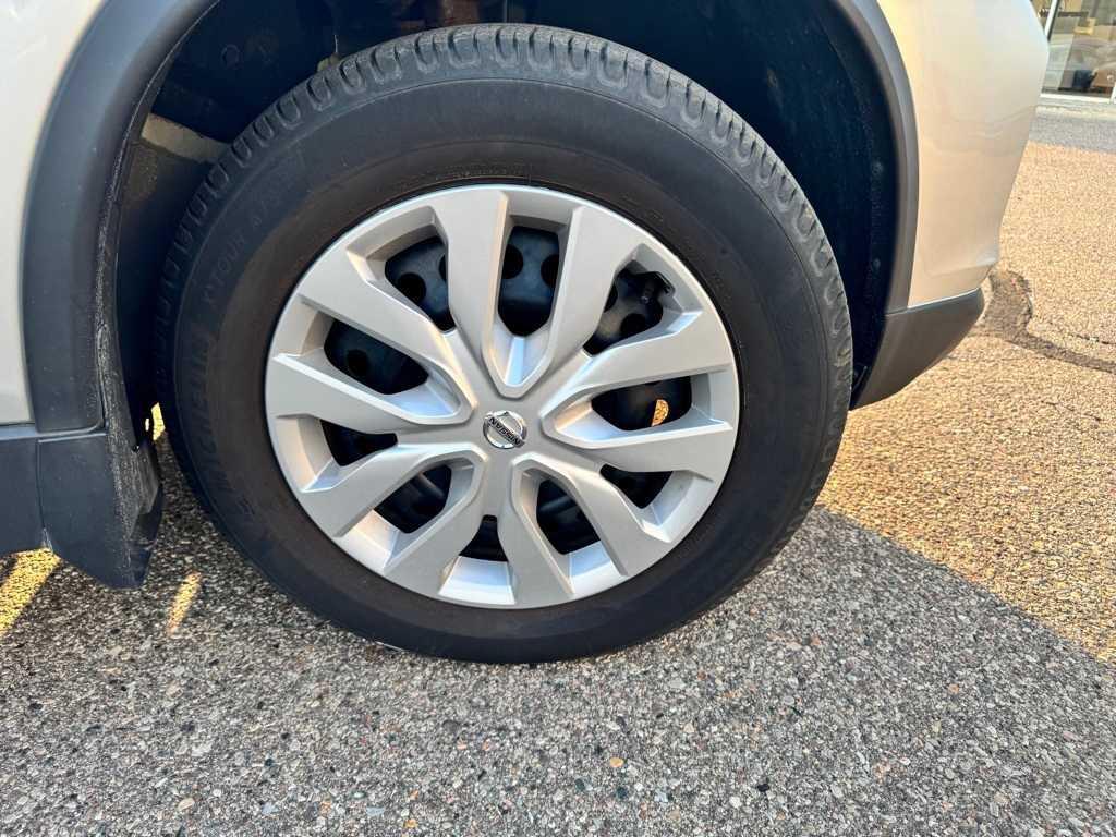 used 2017 Nissan Rogue car, priced at $10,367