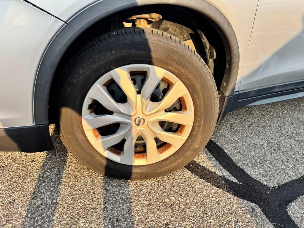 used 2017 Nissan Rogue car, priced at $10,367