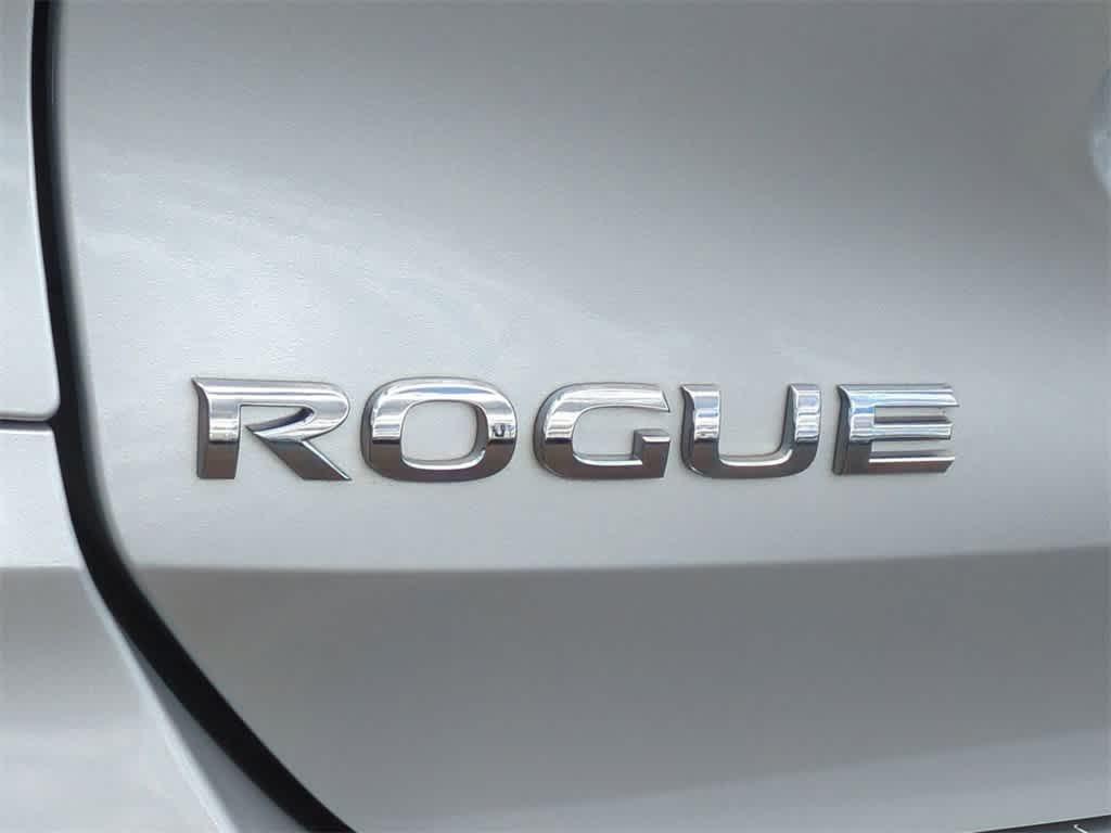 used 2017 Nissan Rogue car, priced at $9,977