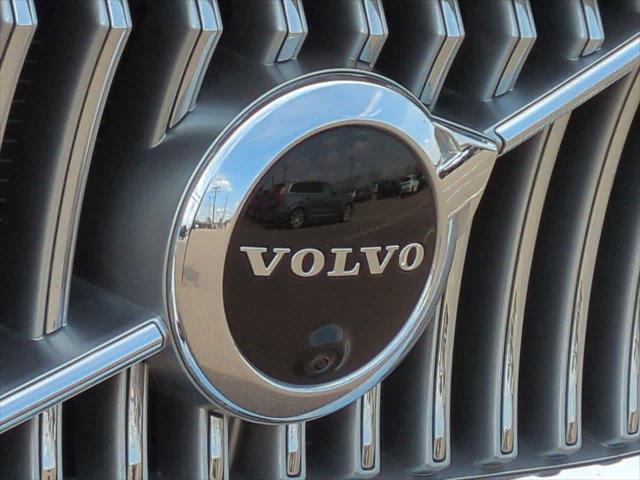 used 2022 Volvo XC90 Recharge Plug-In Hybrid car, priced at $55,500