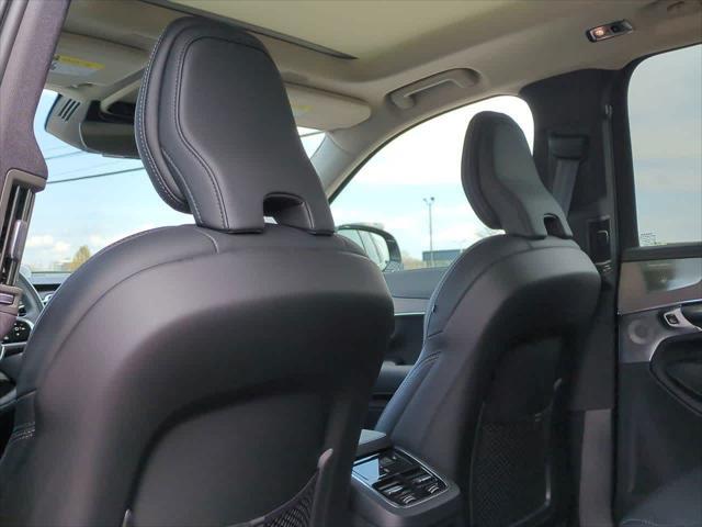 used 2022 Volvo XC90 Recharge Plug-In Hybrid car, priced at $55,500