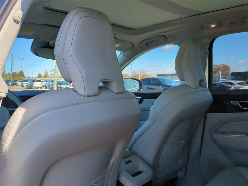 new 2025 Volvo XC60 Plug-In Hybrid car, priced at $63,931