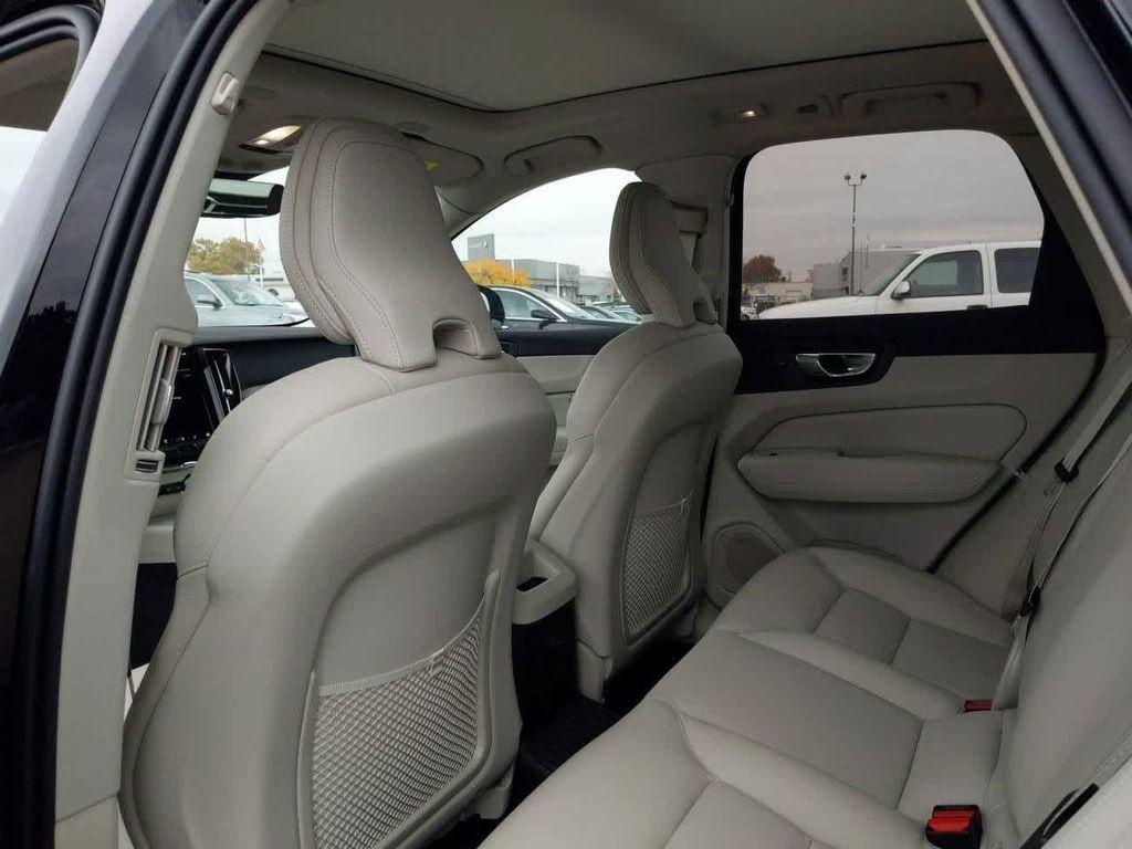 new 2025 Volvo XC60 Plug-In Hybrid car, priced at $63,931