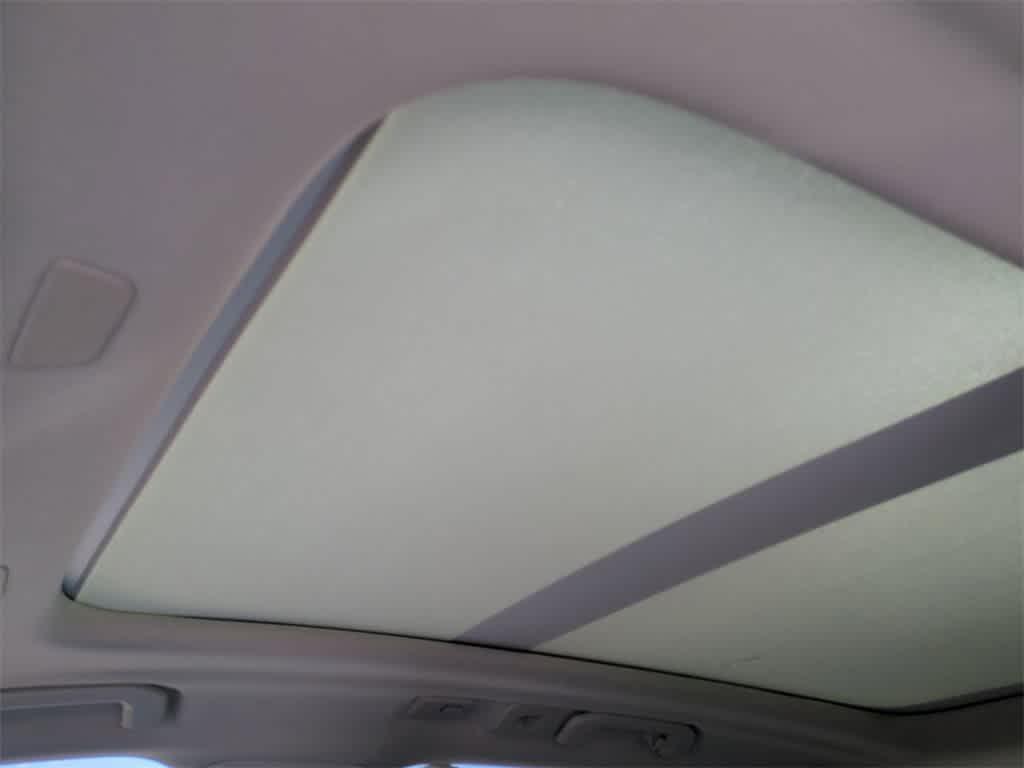 new 2025 Volvo XC60 Plug-In Hybrid car, priced at $63,931