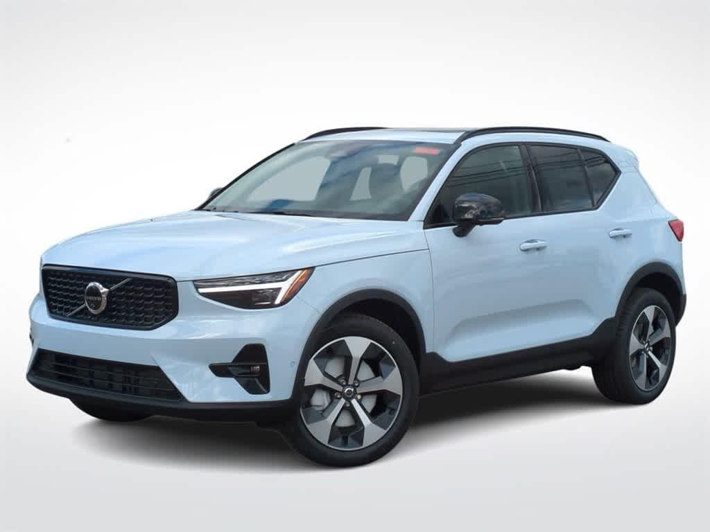 new 2026 Volvo XC40 car, priced at $50,150